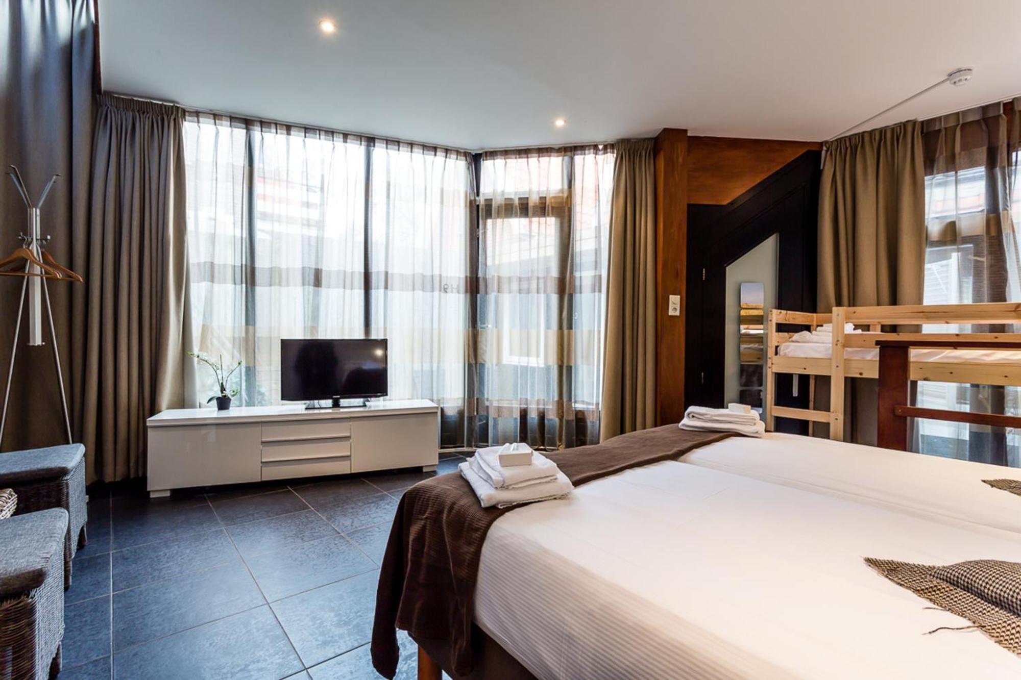 Dijkstra Hotels بيرشِن المظهر الخارجي الصورة
