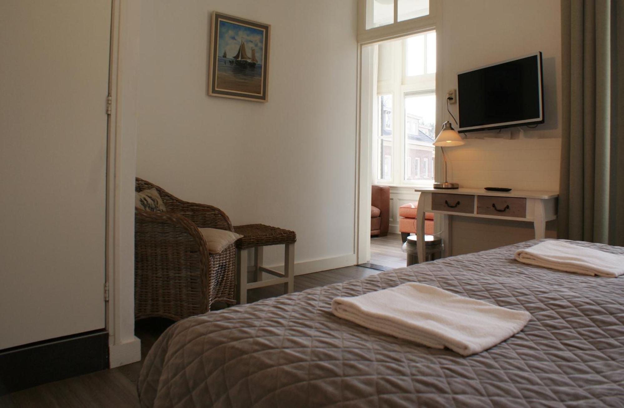 Dijkstra Hotels بيرشِن المظهر الخارجي الصورة